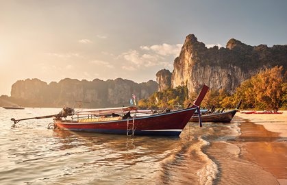 Private boat Koh Phi Phi to Railay beach